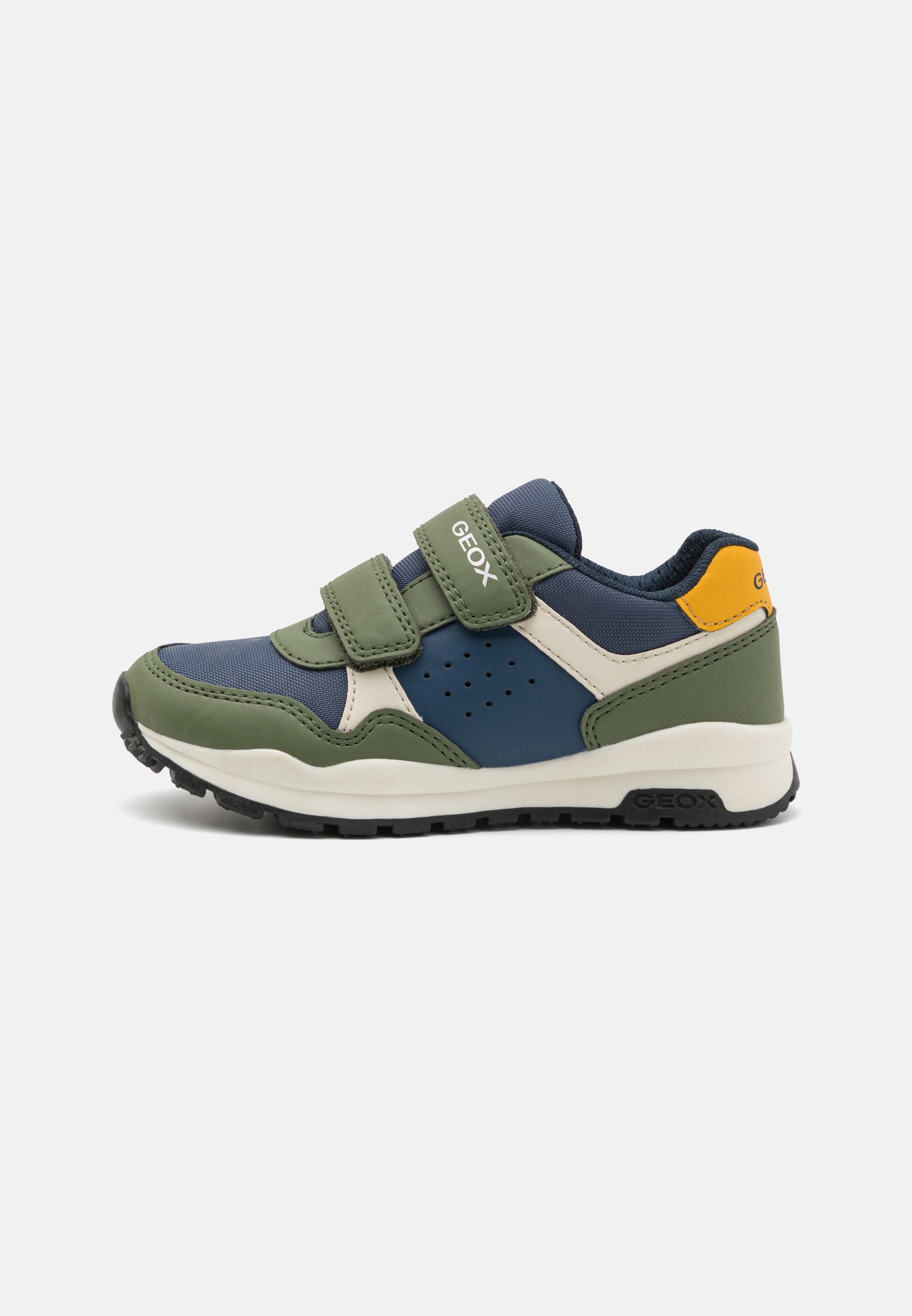 GEOX Sneaker in Grün, Marineblau und Creme, mit einem doppelten Klettverschluss, perforierten Seitenakzenten und einer strukturierten Gummisohle.
