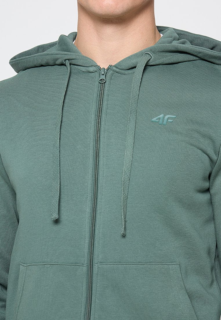 4F