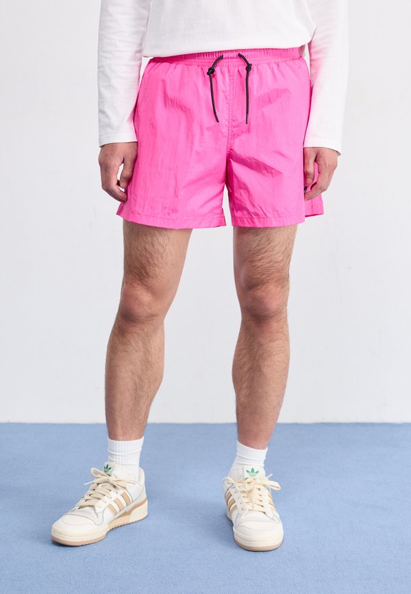 Weekend Offender STACKS