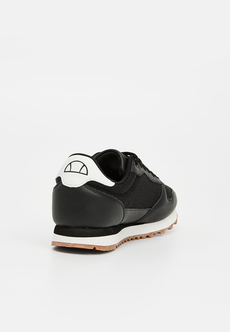 Ellesse ISOLA