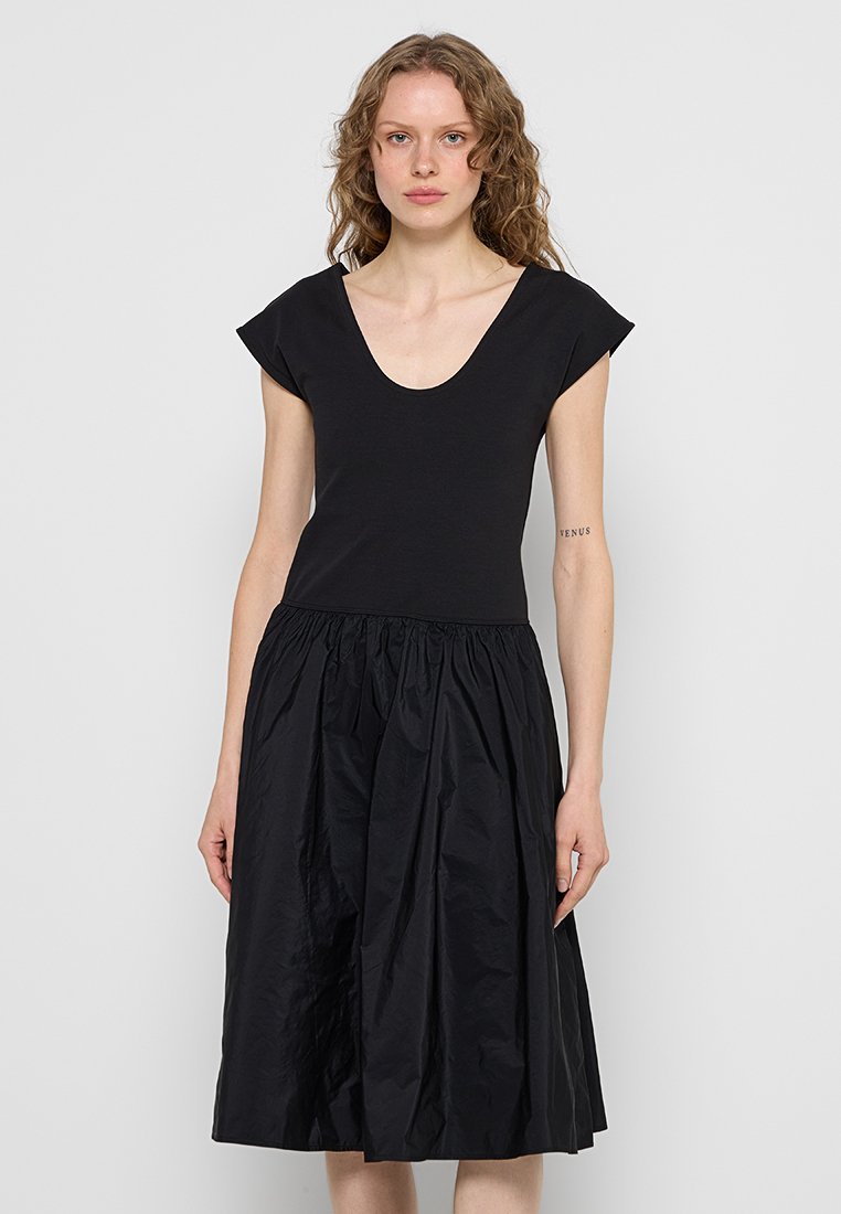 Tommy Hilfiger Freizeitkleid Media 1