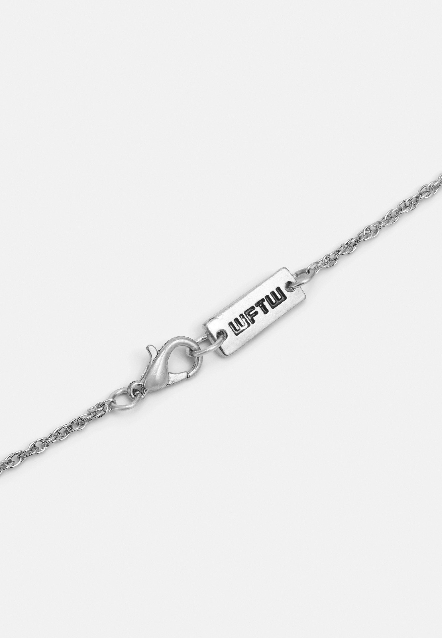 Wild For The Weekend DALEY PENDANT NECKLACE