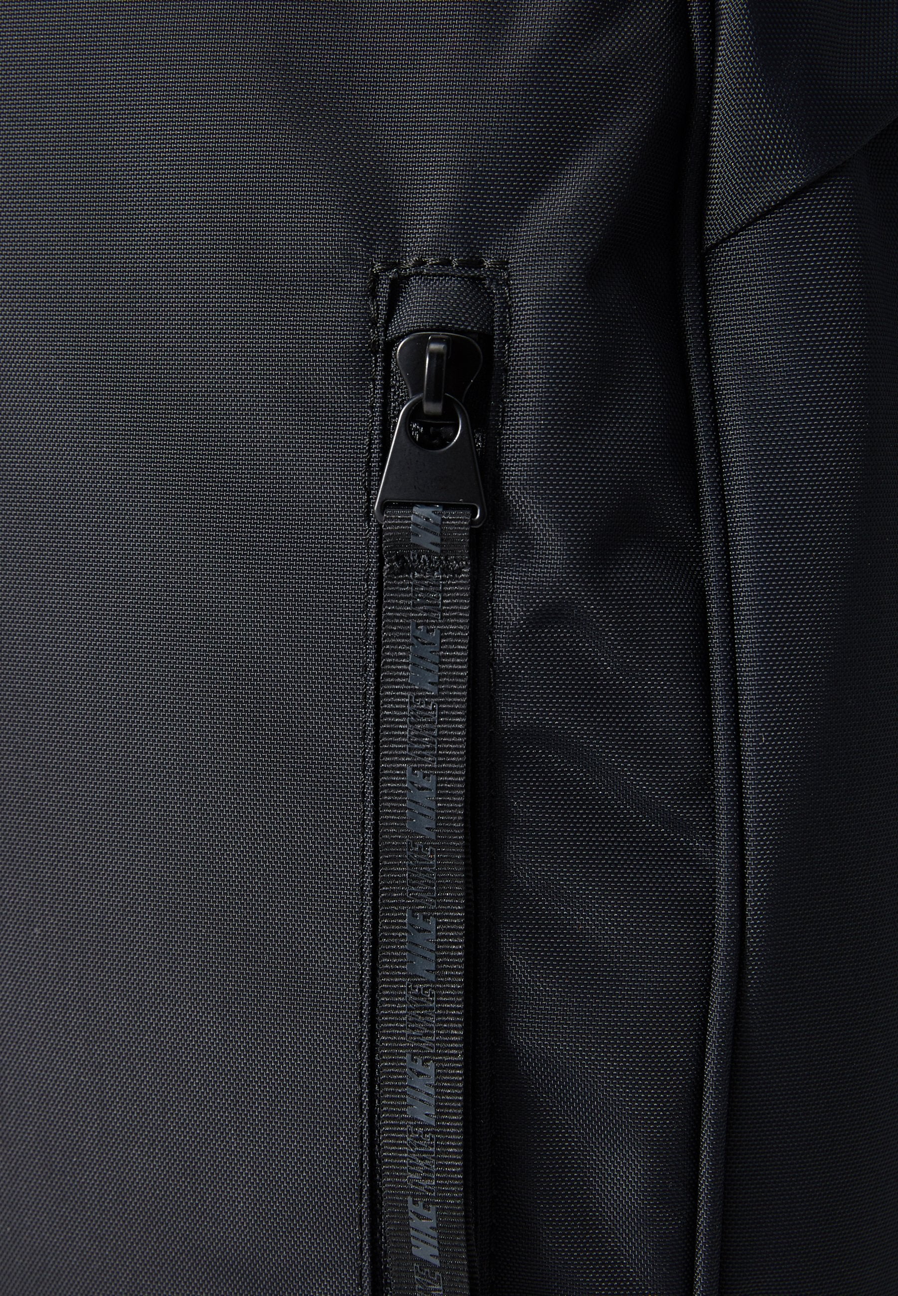 Nike Sportswear COMMUTE UNISEX