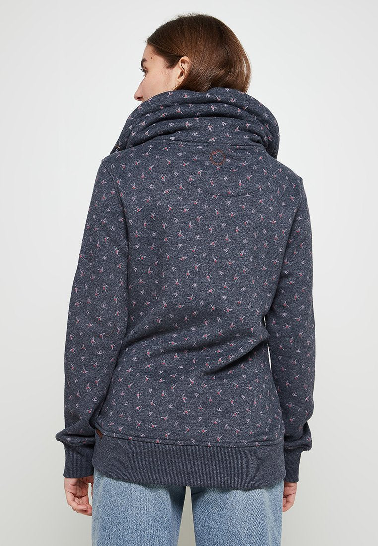 alife & kickin VIANAAK