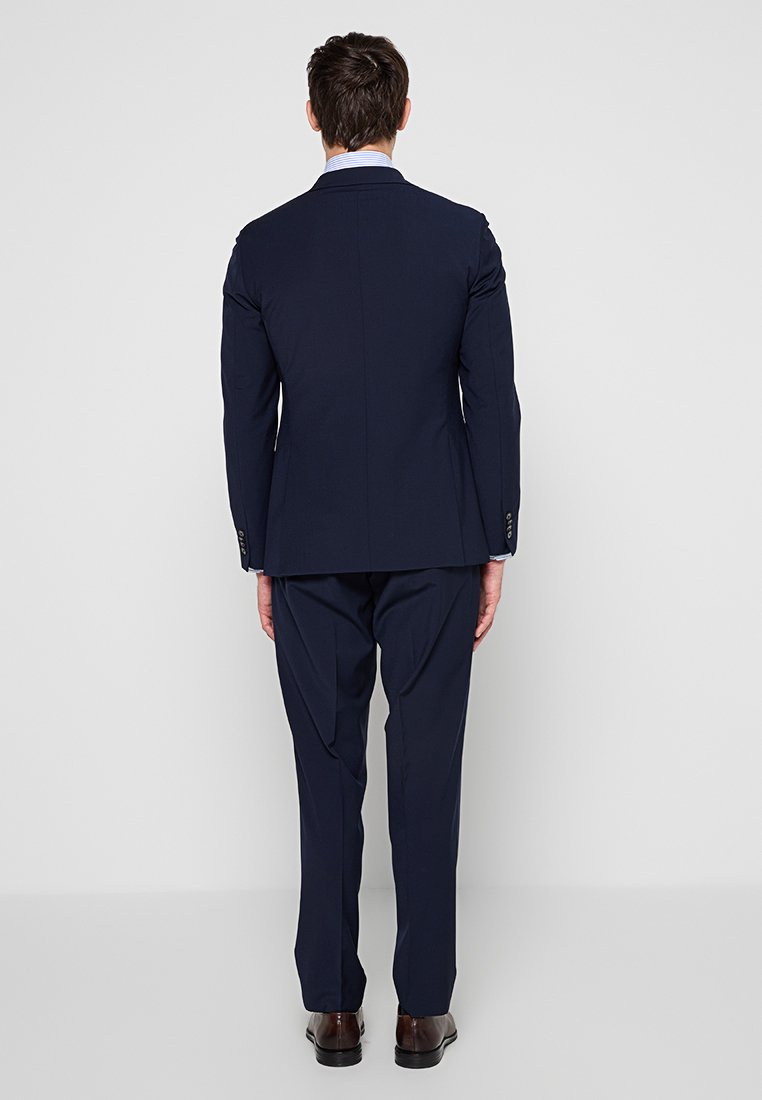 Michael Kors SLIM FIT