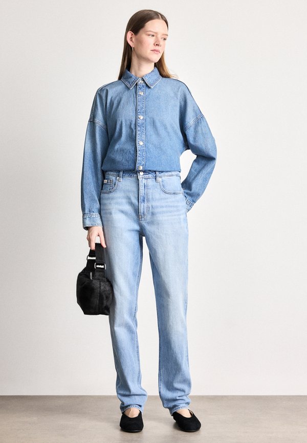 Calvin Klein Jeans NEW MOM