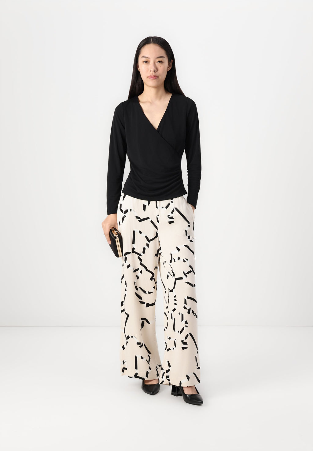 Esprit Langarmshirt Media 2