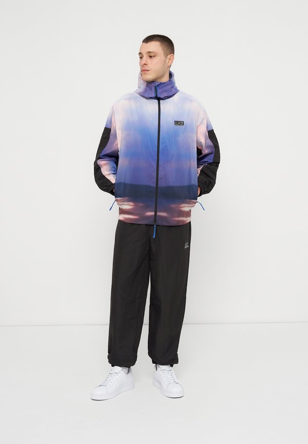 EA7 Emporio Armani