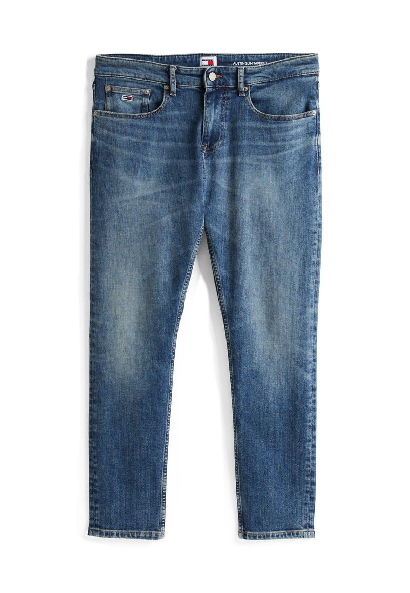 Slim geschnittene Jeans aus blauen Denim, mit einem ausgewaschenen Finish, fünf Taschen, Knopfverschluss und Gürtelschlaufen.