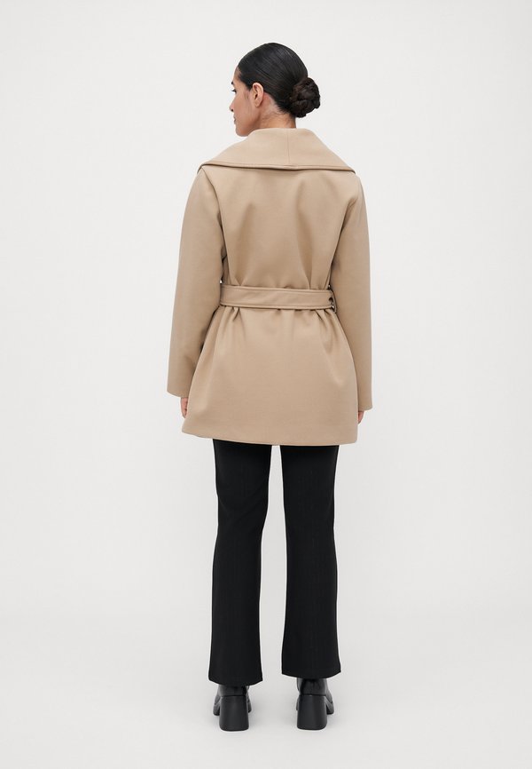 Vero Moda Petite VMCLAUDIA