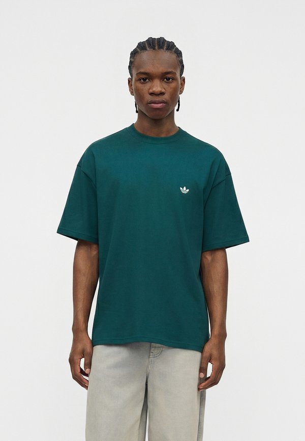 adidas Originals LOOSE TEE UNISEX - Basic T-shirt - rich green