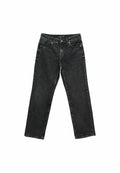Schwarze Denim-Jeans mit geradem Bein, fünf Taschen und kontrastierenden Nähten. Der Stoff hat eine leicht strukturierte Oberfläche.