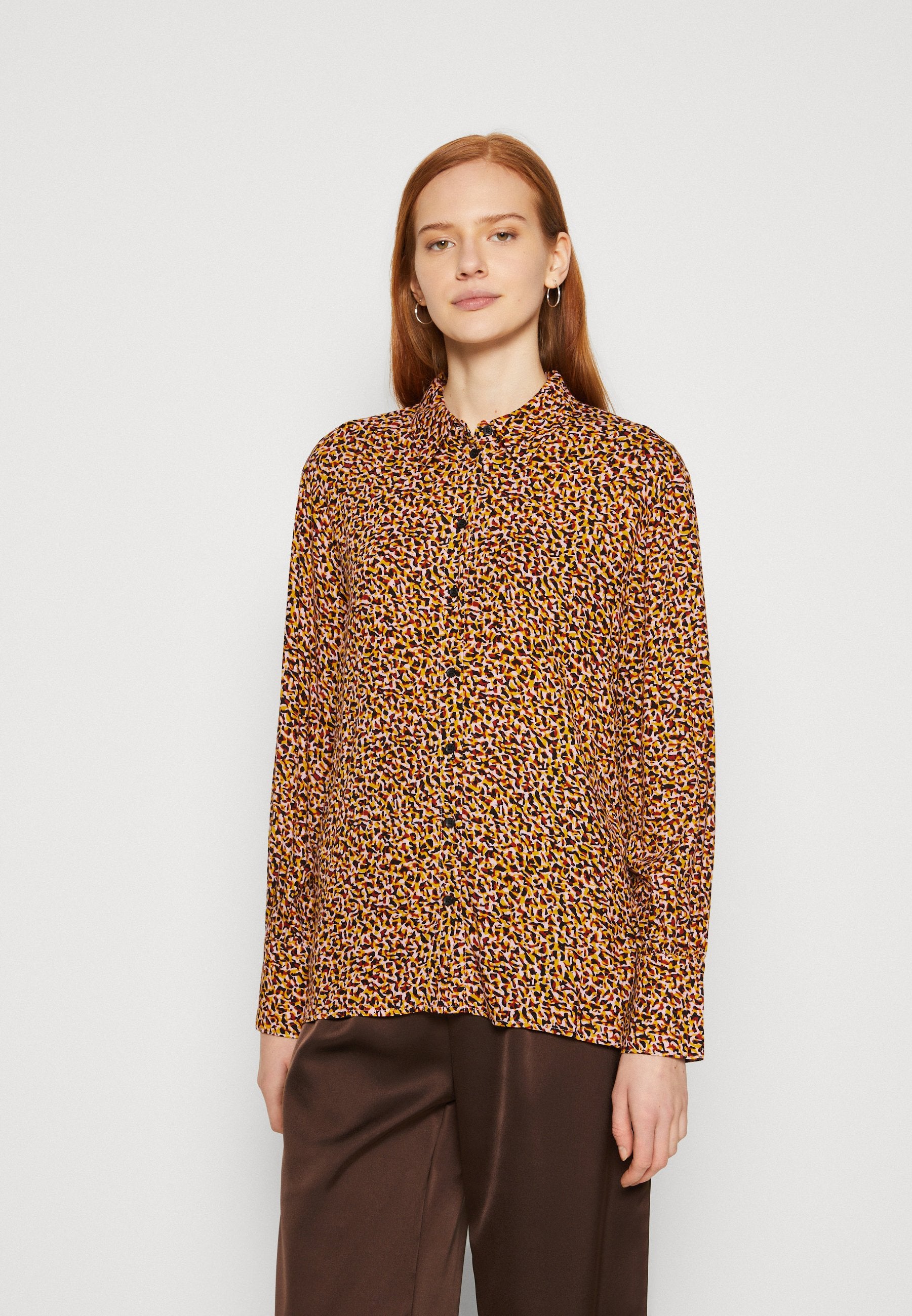 Esprit Hemdbluse Media 4