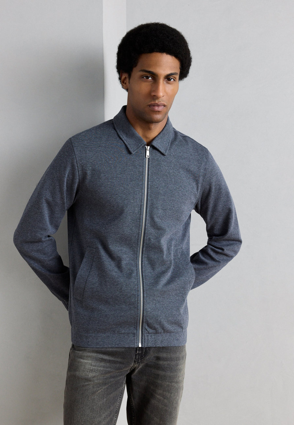 SUPERFLEX ZIP-THROUGH JACKET Media 3