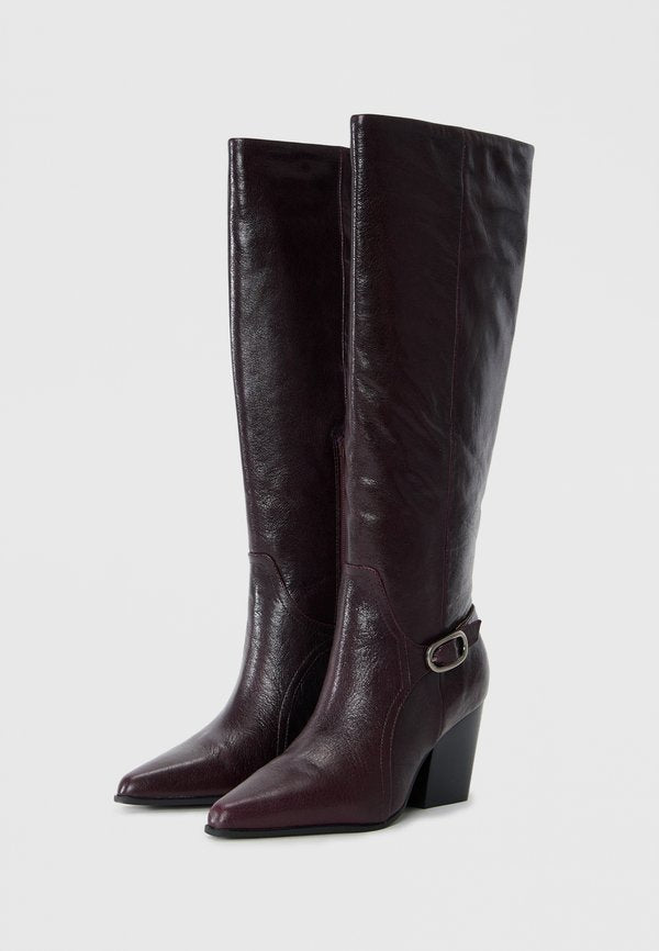 ALDO SADDLE