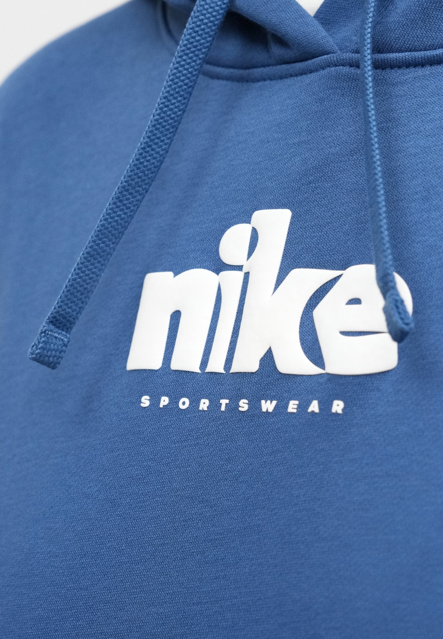 Nike Sportswear CLUB