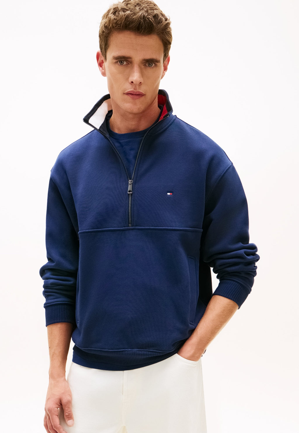 COLOUR-BLOCKED COLLAR TERRY HALF-ZIP JUMPER Media 3