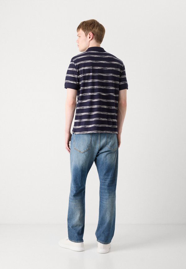 GANT STRIPED