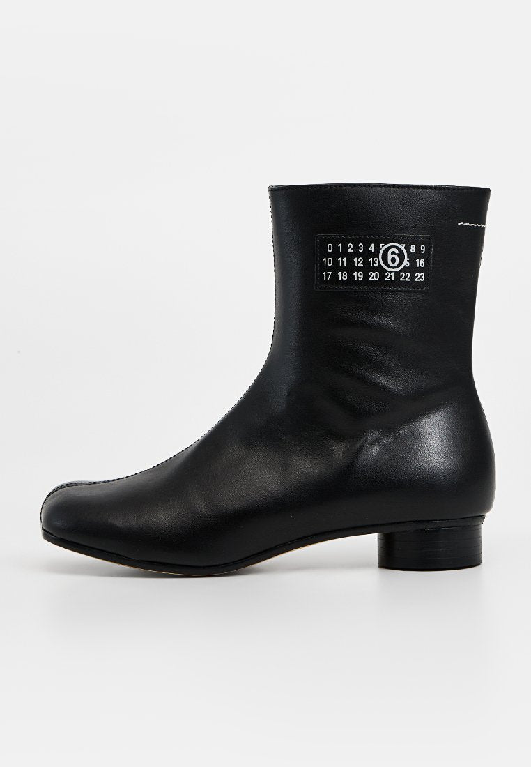 MM6 Maison Margiela