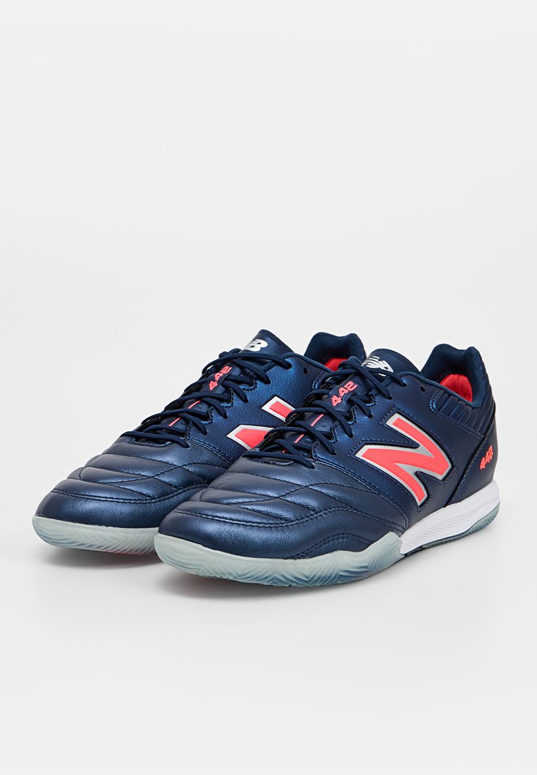 New Balance 442 PRO