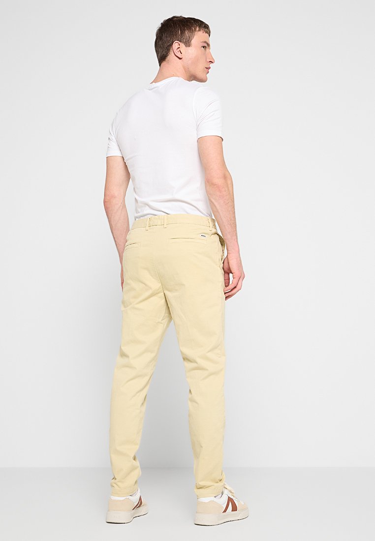 BOSS KANE REGULAR FIT