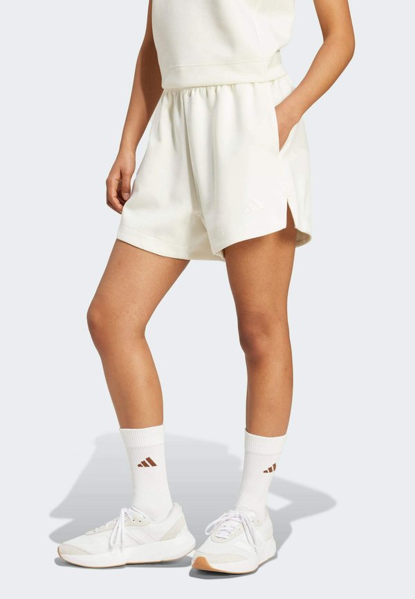 adidas Sportswear ADIDAS SPORTSWEAR ALL SZN SOFT LUX LOOSE SHORTS - Tracksuit bottoms - off white