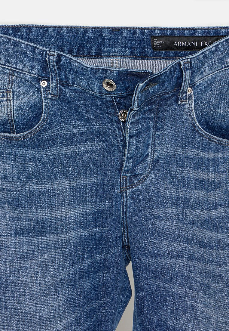 Armani Exchange Jeans Slim Fit Media 4