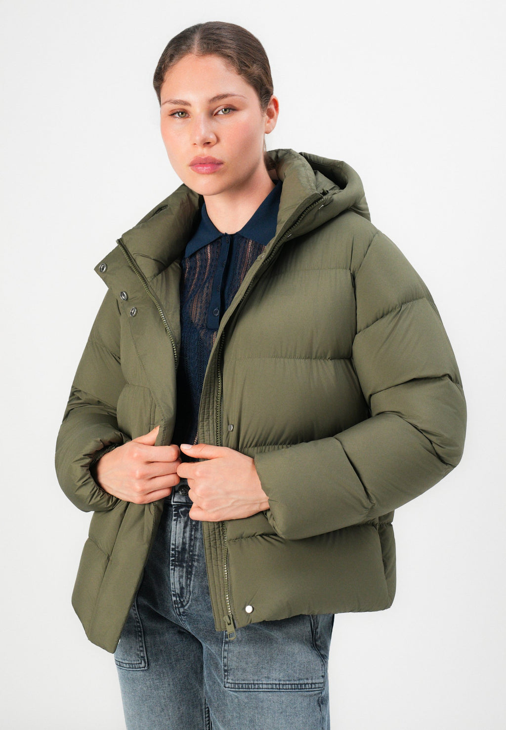 MODERN JACKET Media 5