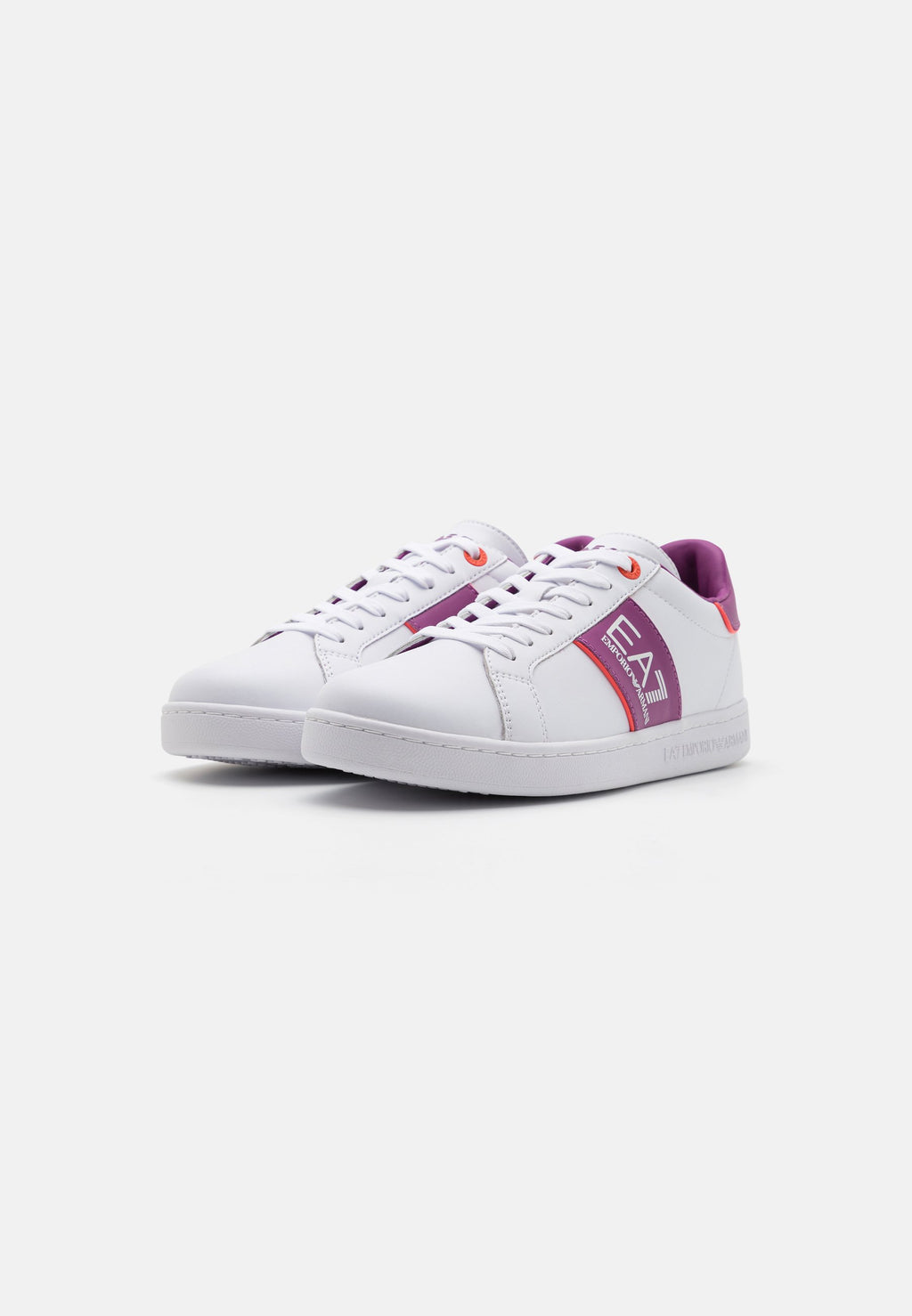 CLASSIC UNISEX Media 2