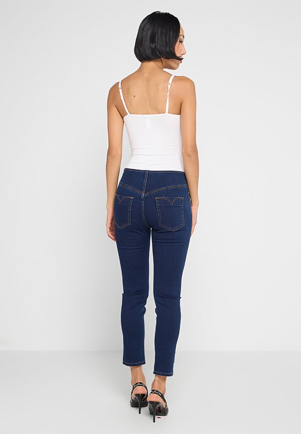 Versace Jeans Couture