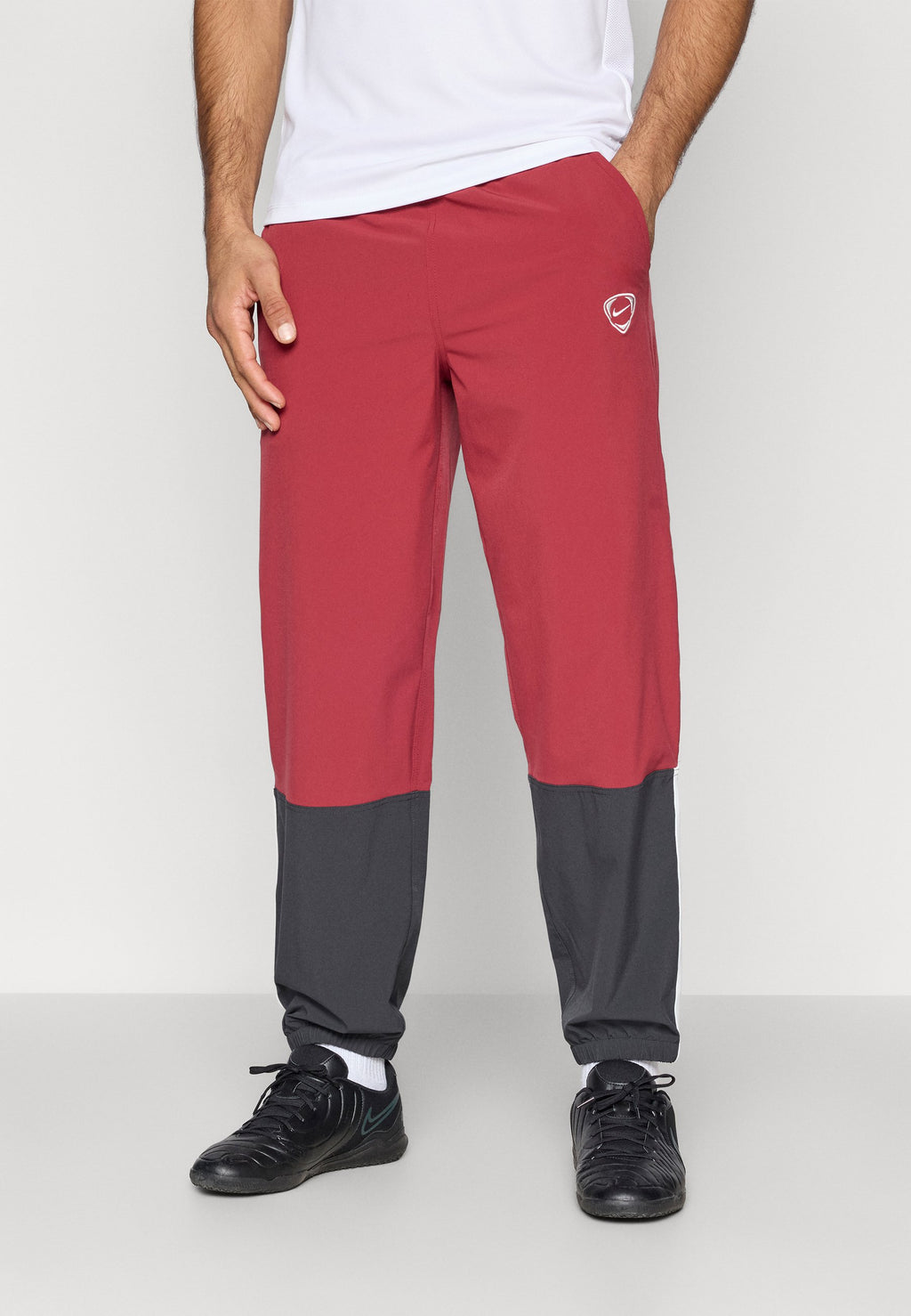 Nike Performance STRIKE+