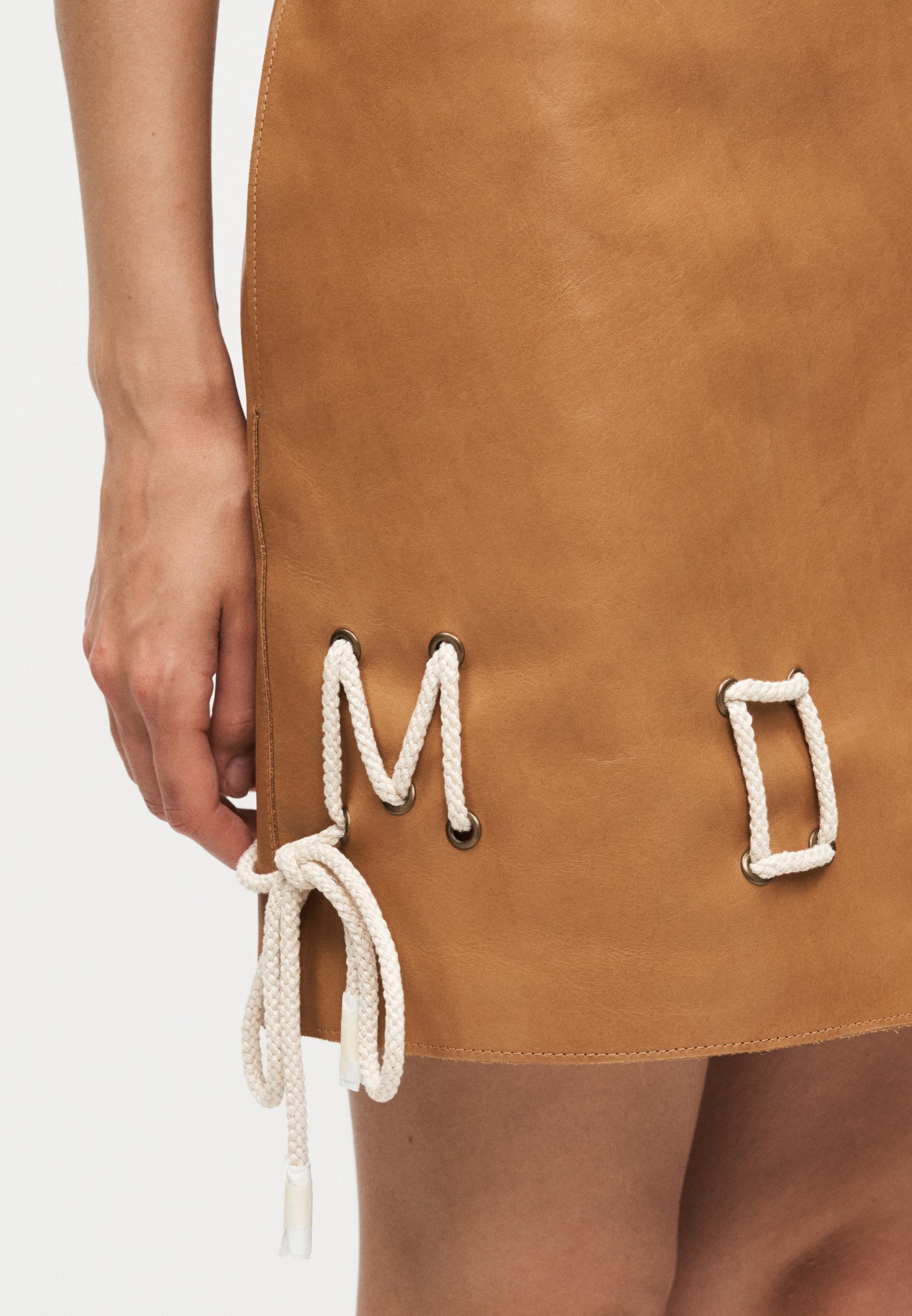 MOSCHINO