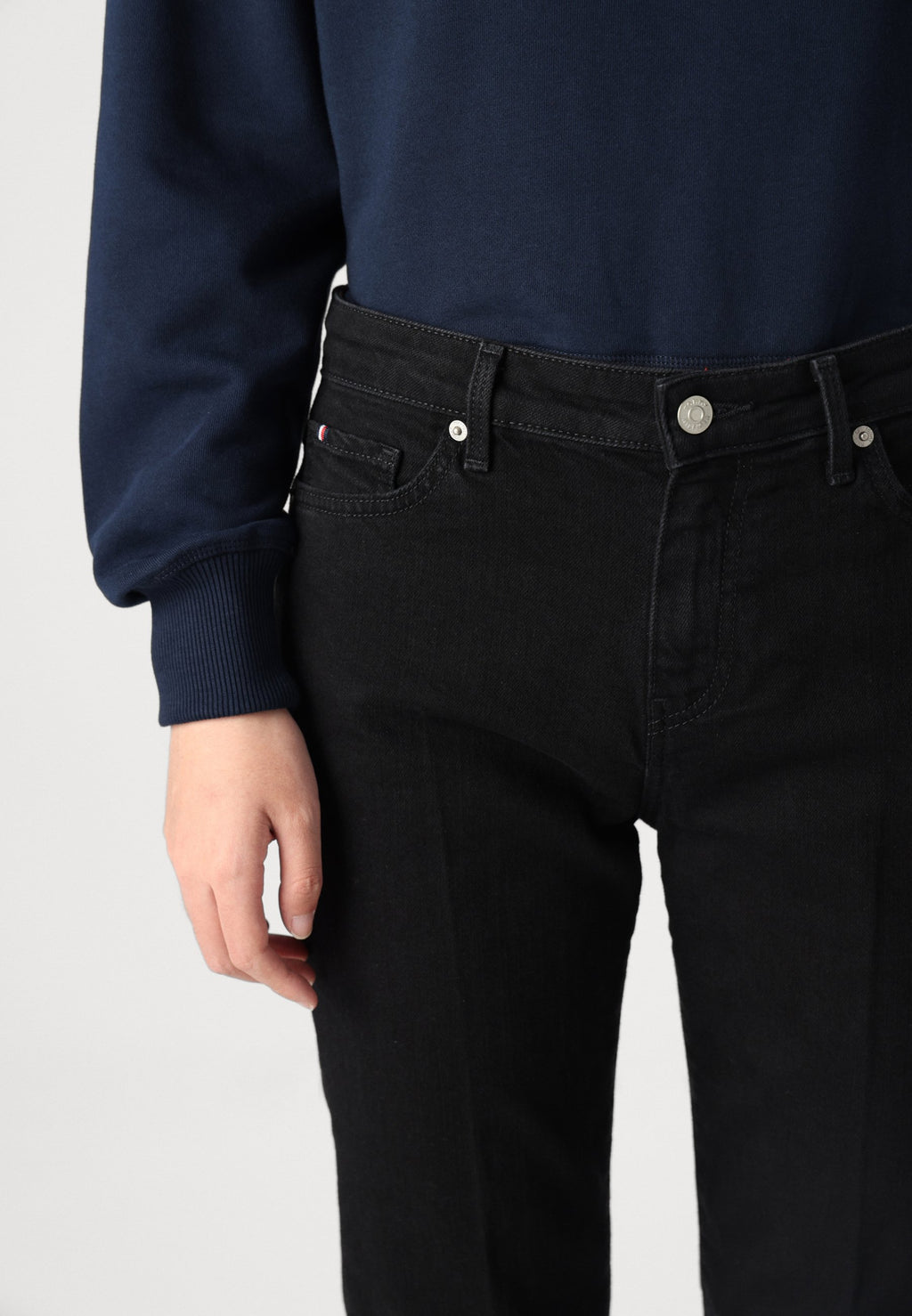 BOOTCUT Media 6