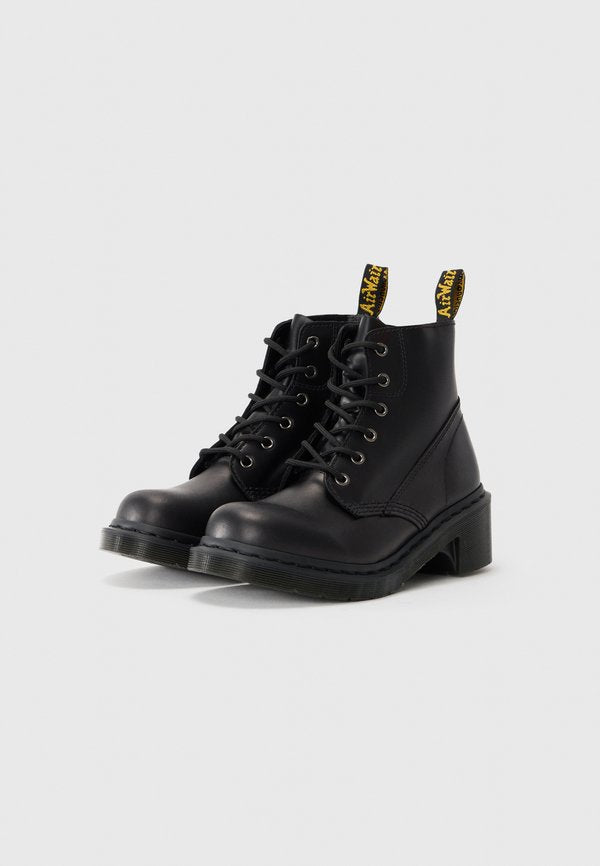 Dr. Martens ALDERSTONE