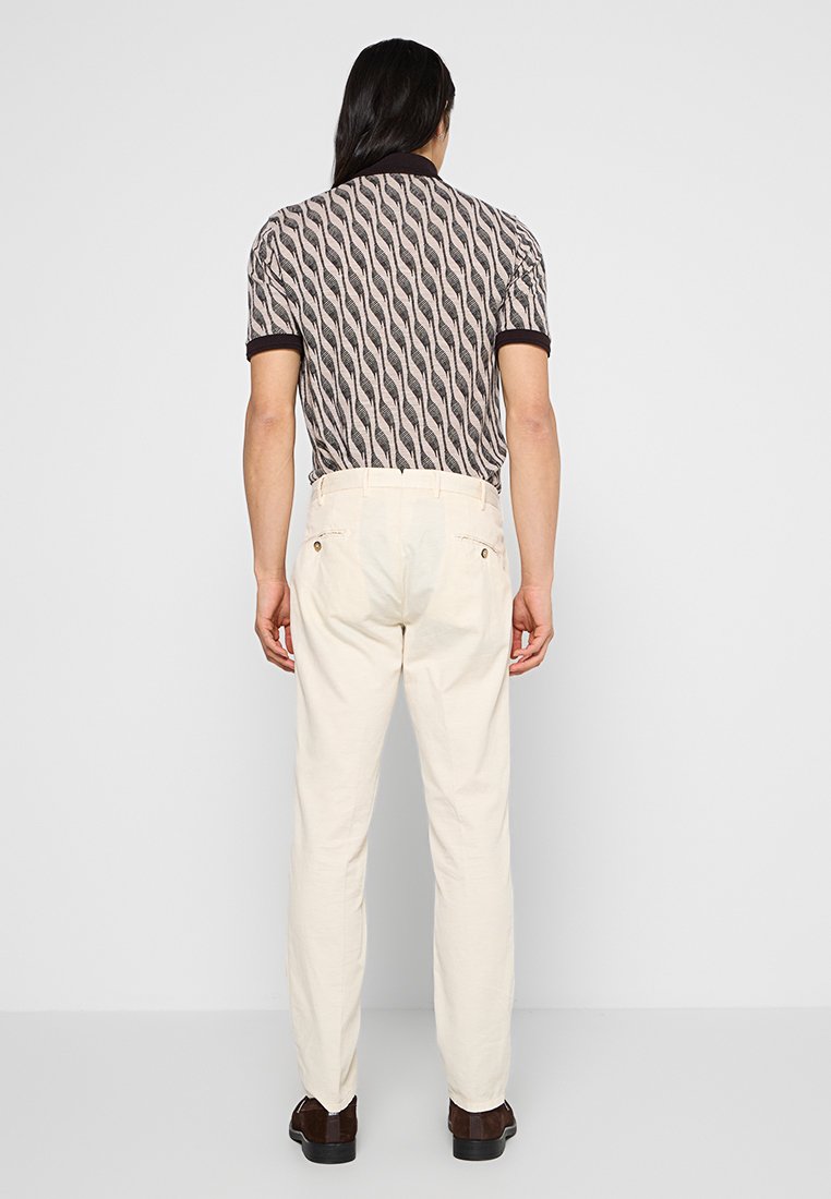 Hackett London