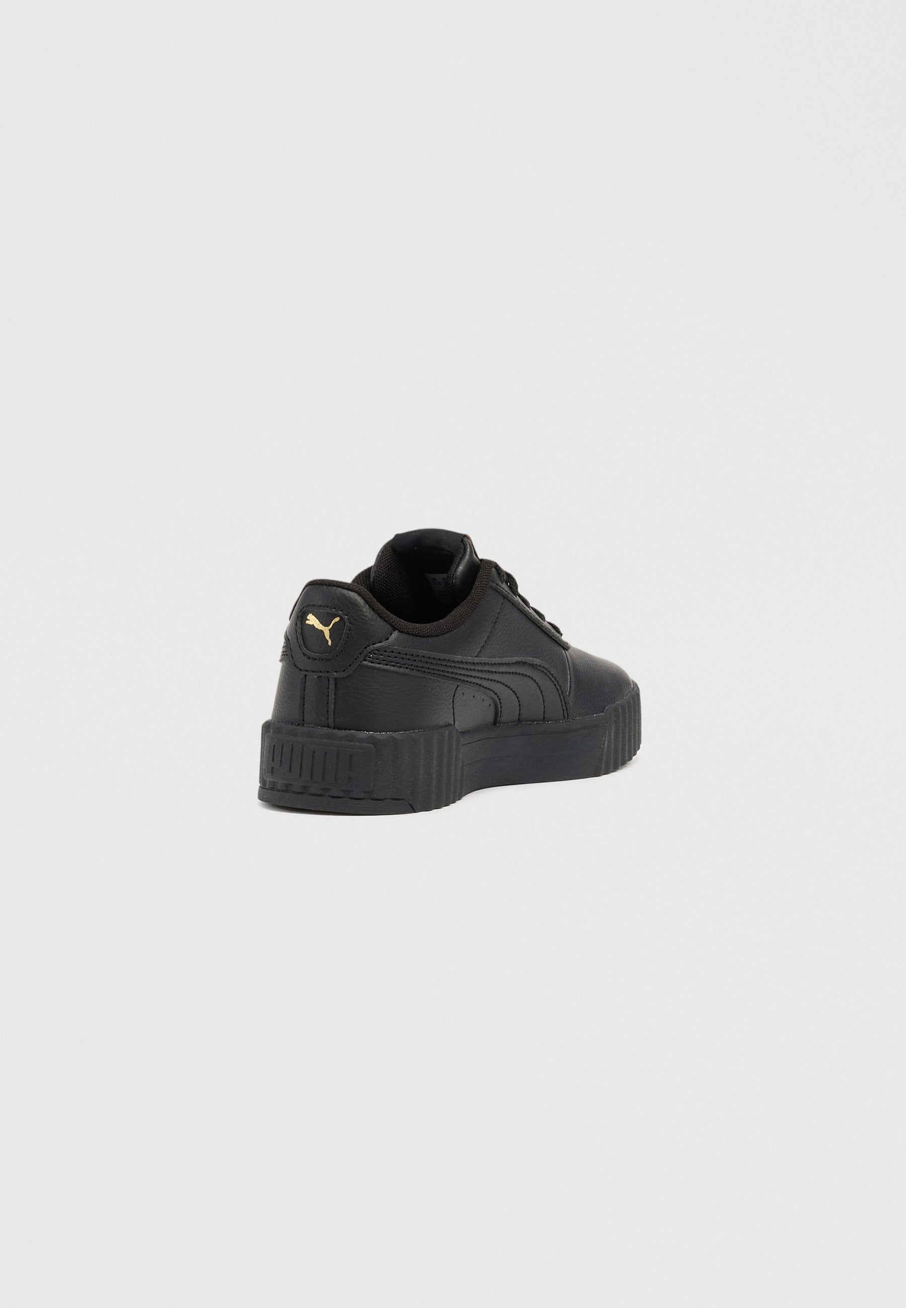 Puma CARINA 3.0
