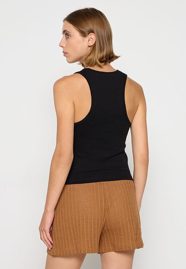 Mango GIGI