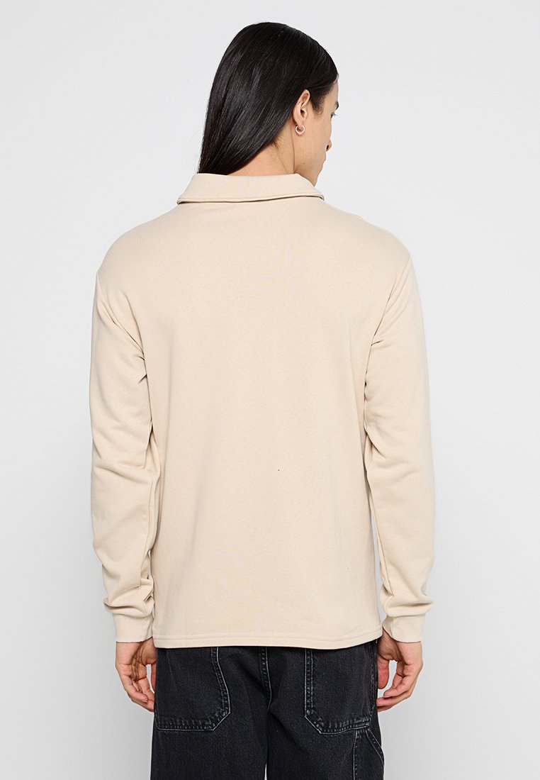 Selected SLH-TUCK