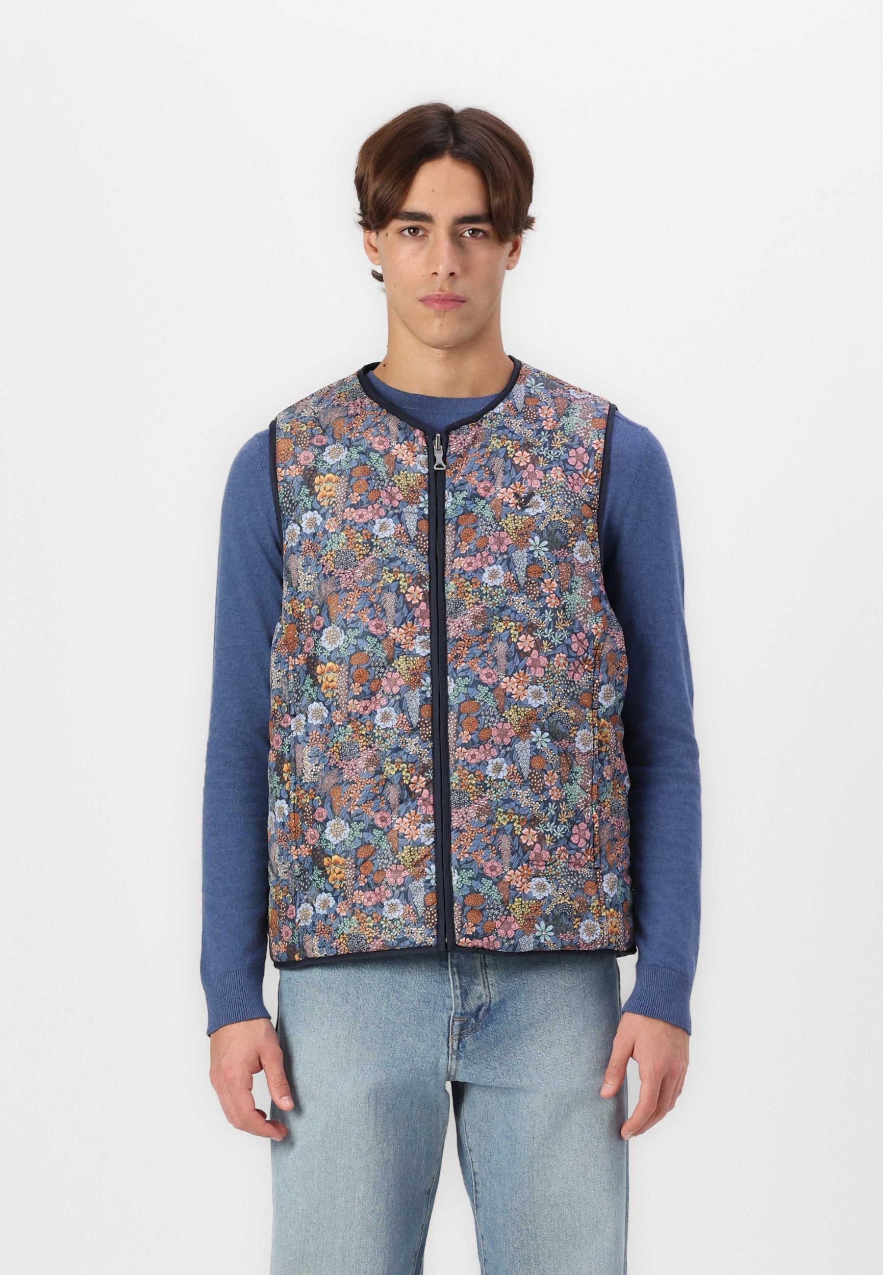 Lyle & Scott REVERSIBLE GILET MADE WITH LIBERTY