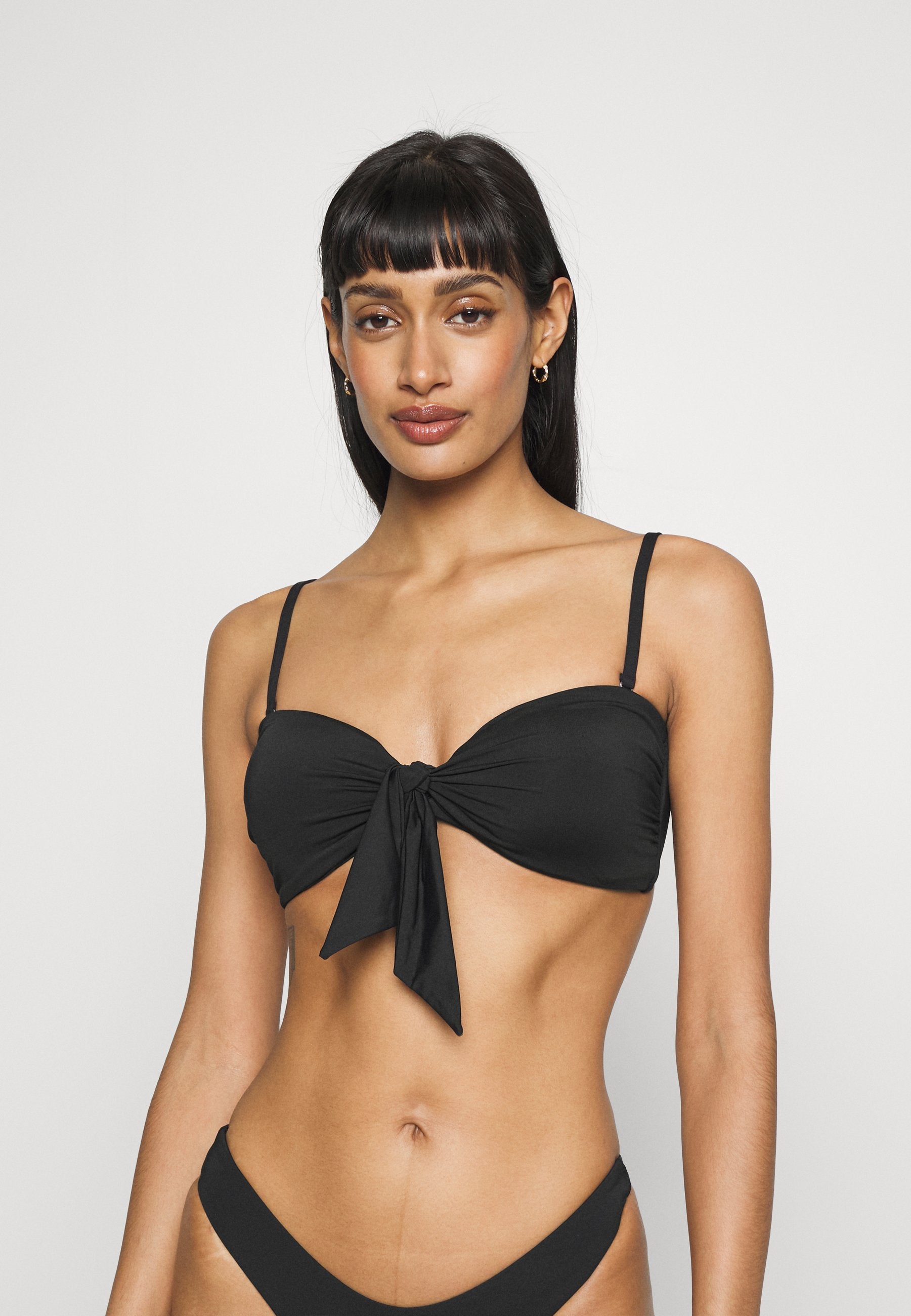  COLLECTIVE TWIST TIE FRONT BANDEAU Media 4