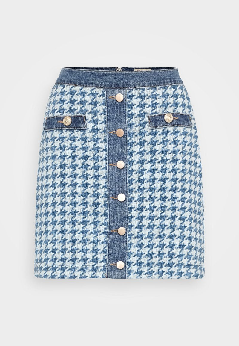 SKIRT Media 1