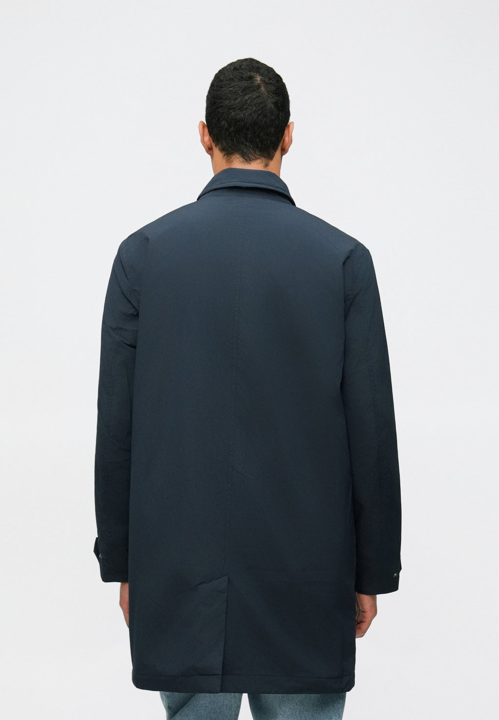 LIGHTWEIGHT PACKABLE CAR COAT Media 4