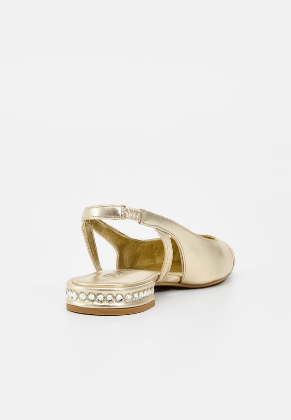 Stuart Weitzman