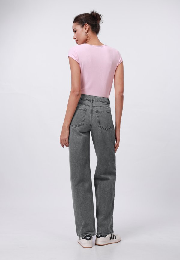 Even&Odd Tall by Zalando