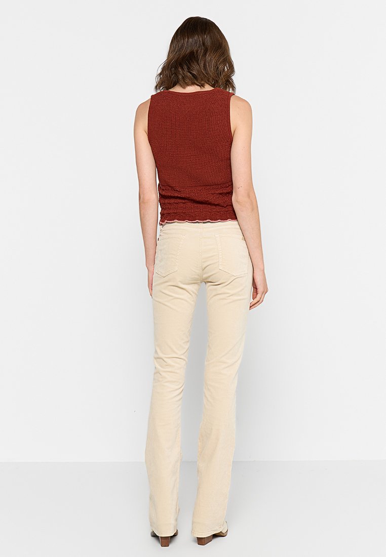 7 for all mankind