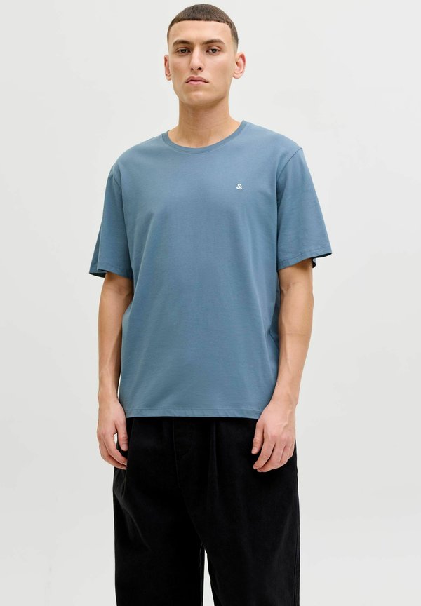 Jack & Jones JJEPAULOS TEE SS CREW NECK NOOS - Basic T-shirt - blue mirage