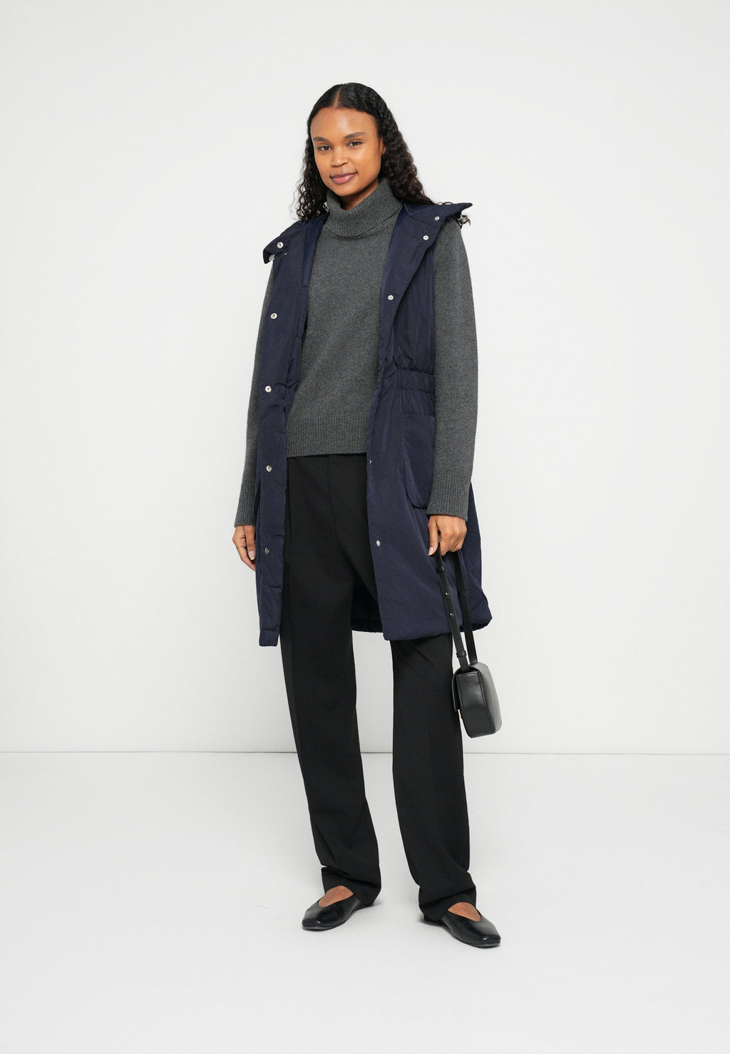 Armani Exchange Weste Media 3
