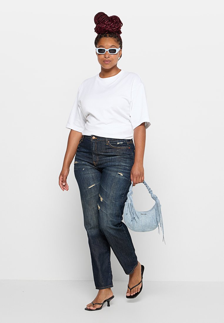 Armani Exchange Jeans Straight Leg Media 2