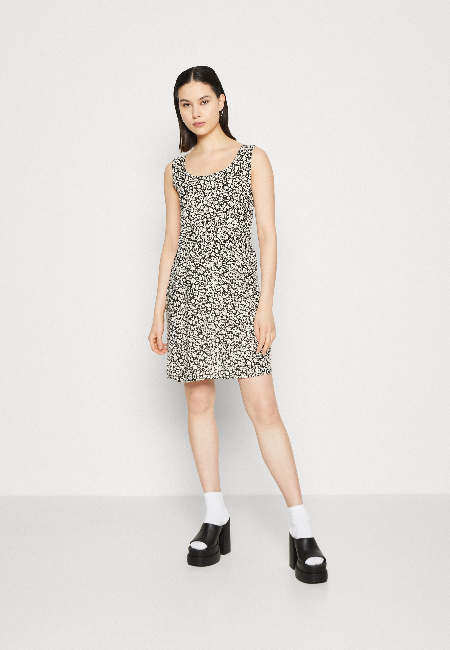 JDY JDYSTARR LIFE O NECK DRESS