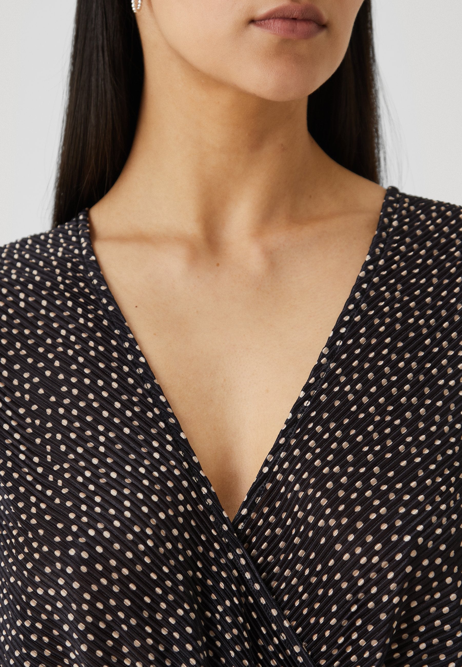ONLVIA DRESS Media 6